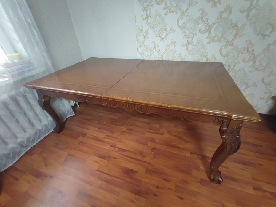 Стол гостиный пр-ва Малайзия