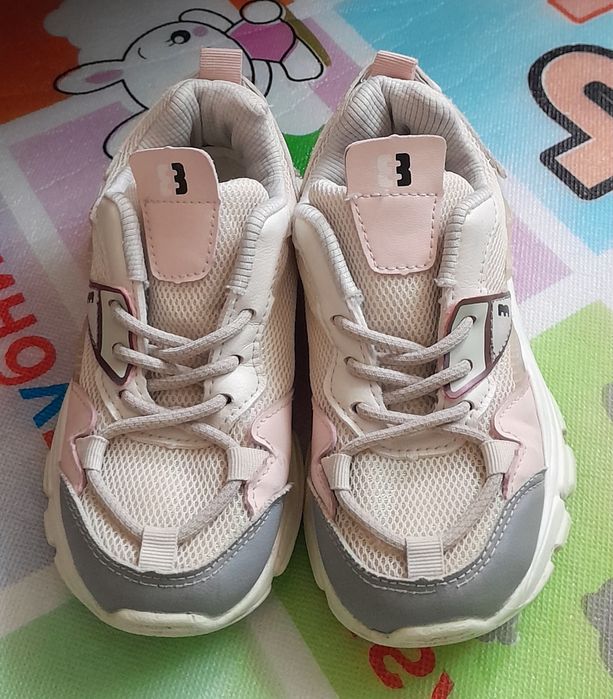 Кроссовка для девочек