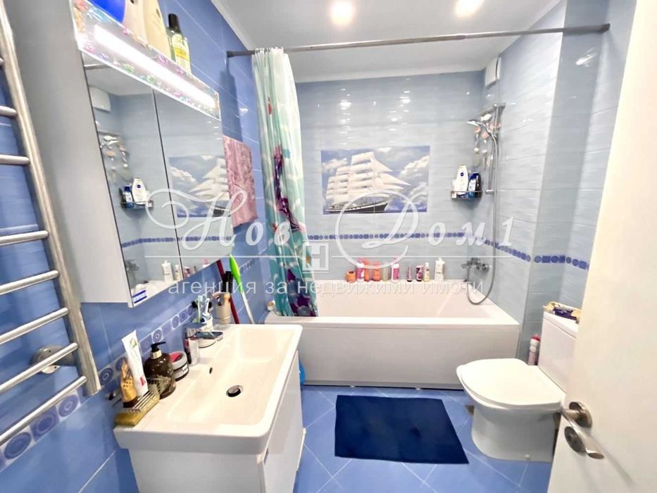 Продава се Тристаен апартамент в Варна, Бриз - 100 кв.м за 2435 €/кв.м - Снимка #8