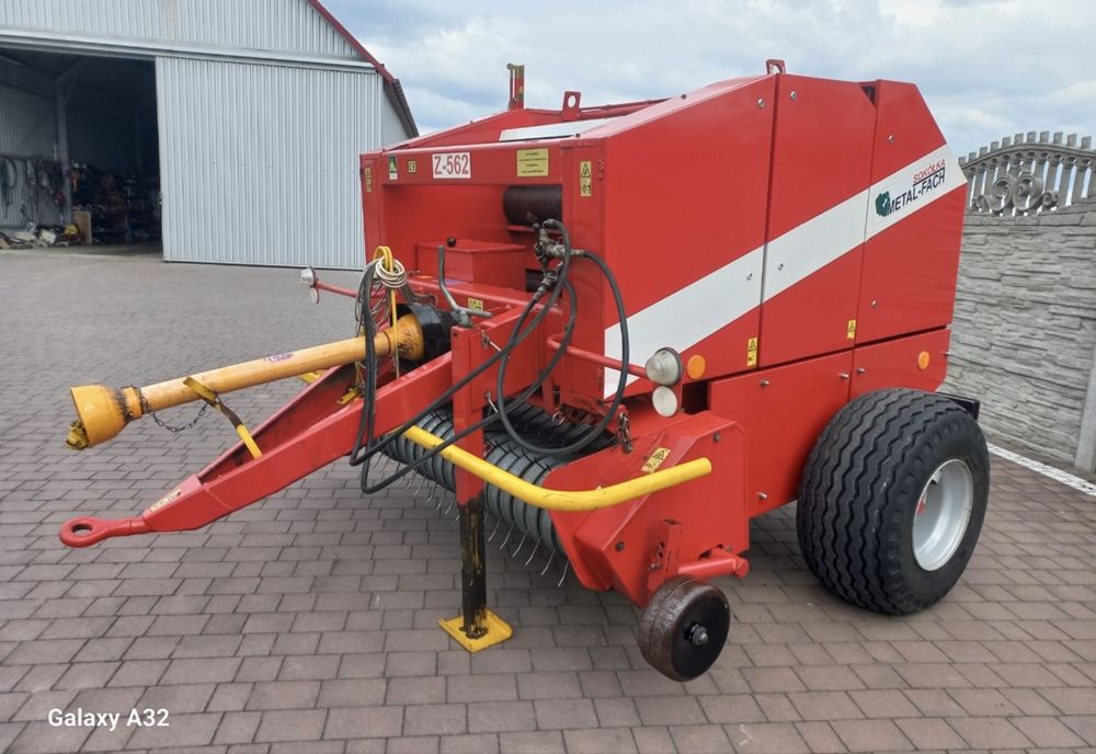 Presa Metal Fach Z 562 (balotiera 120/120)