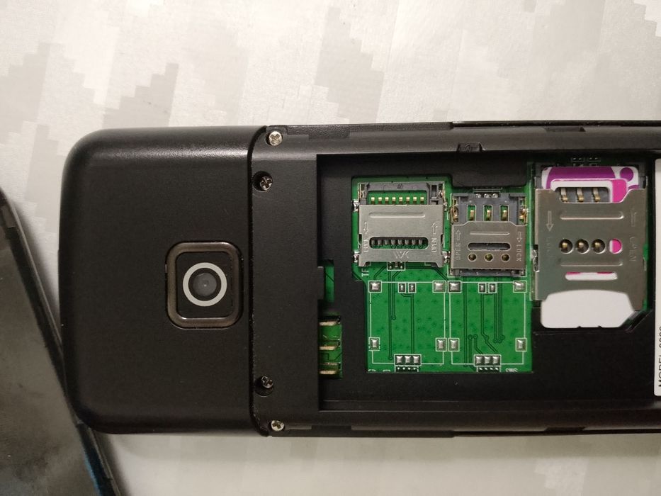 Nokia 8800 с двумя сим