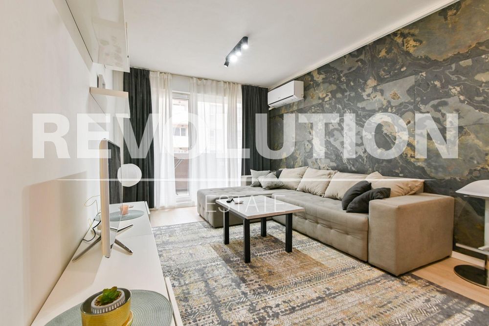 Двустаен апартамент с ПАРКОМЯСТО в ж.к. Малинова долина.