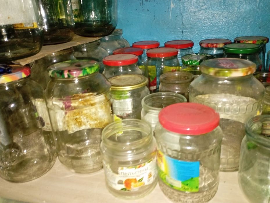 Банки в количестве