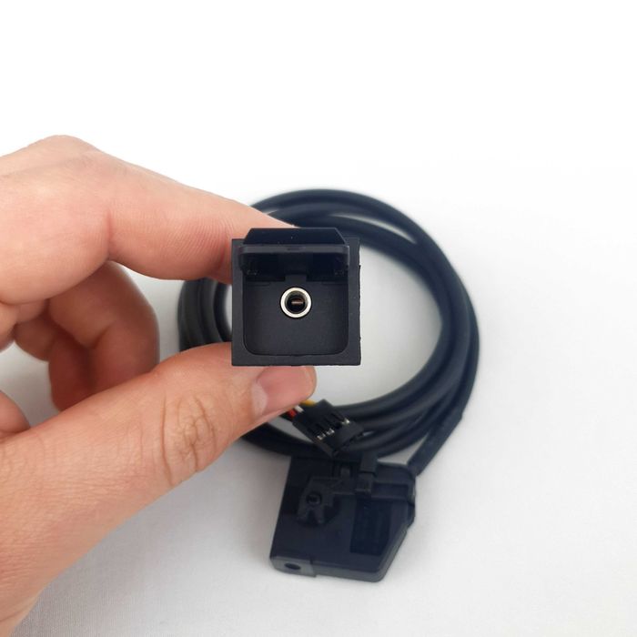 Cablu AUX-Auxiliar-Adaptor-RNS RNS2 MFD2 MFD3 RCD RNS E VW-Buton-Z22