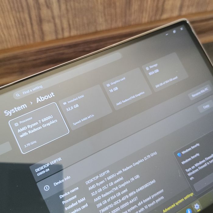 Laptop Consolă - GPD Win - Ryzen 7- 6000serie - 32GB - 1TB