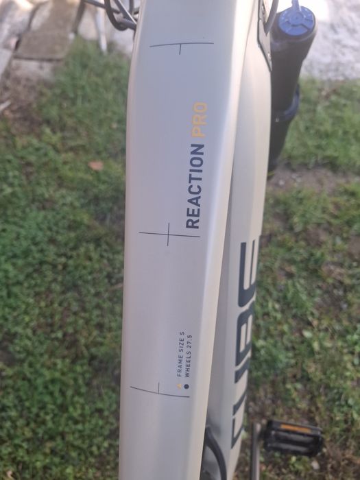 Bicicleta electrica Cube Reaction Pro Bosch