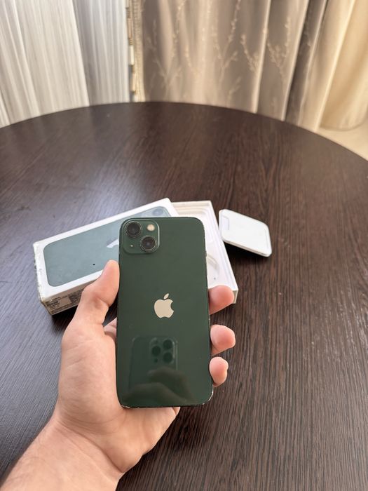 В продаже айфон 13