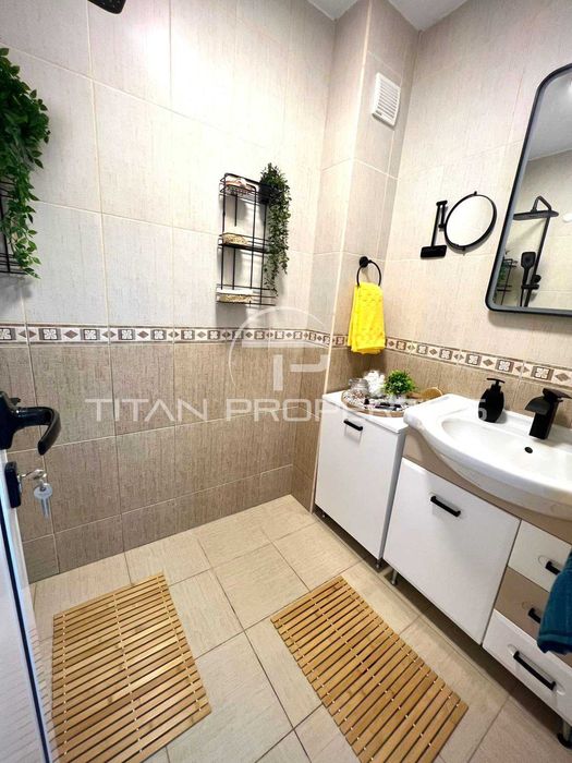 Продава се Тристаен апартамент в Пловдив, Христо Смирненски - 97 кв.м за 2269 €/кв.м - Снимка #11