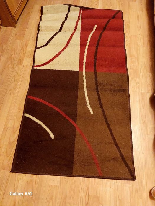 Продавам   пътеки