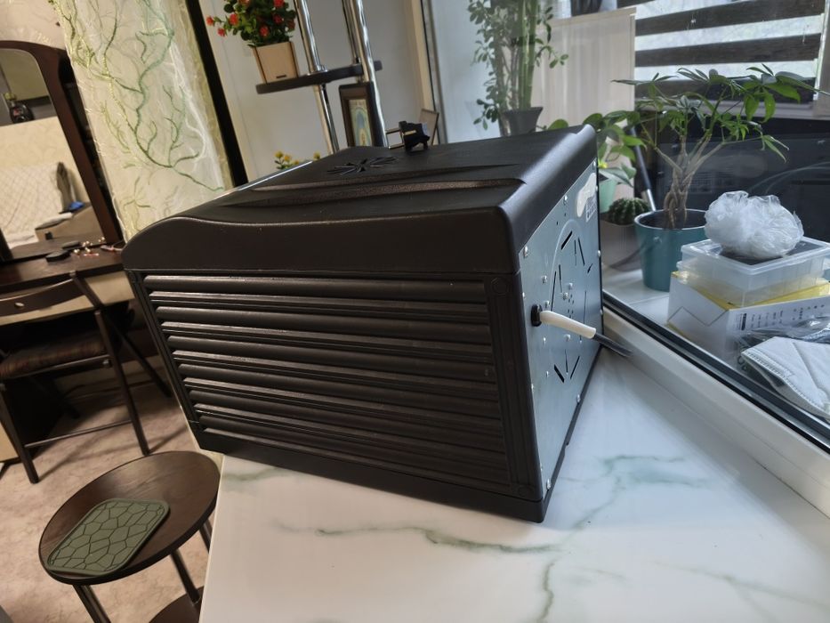 Продам сушилку Kitfort