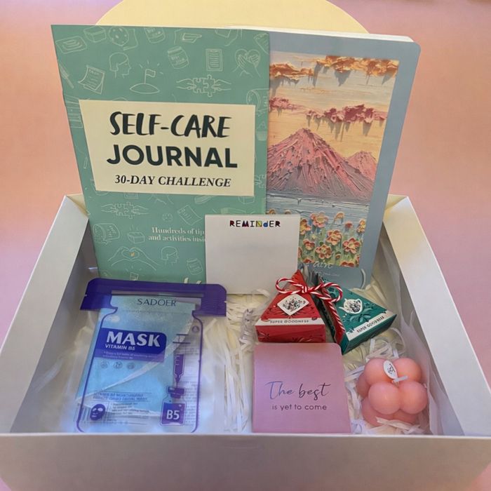 Self-Care Gift Box – 30-Day Challenge