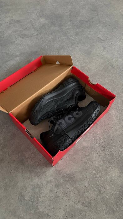 Acg MOUNTAIN Fly 2 Low “Triple Black”