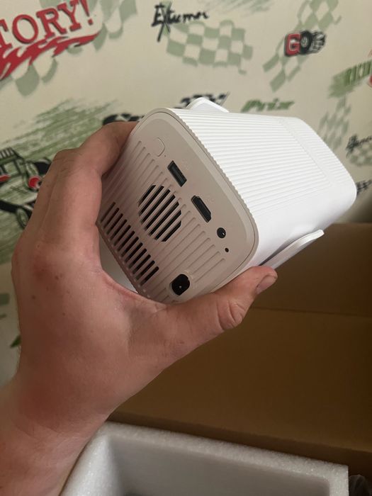 Проектор Wando cube