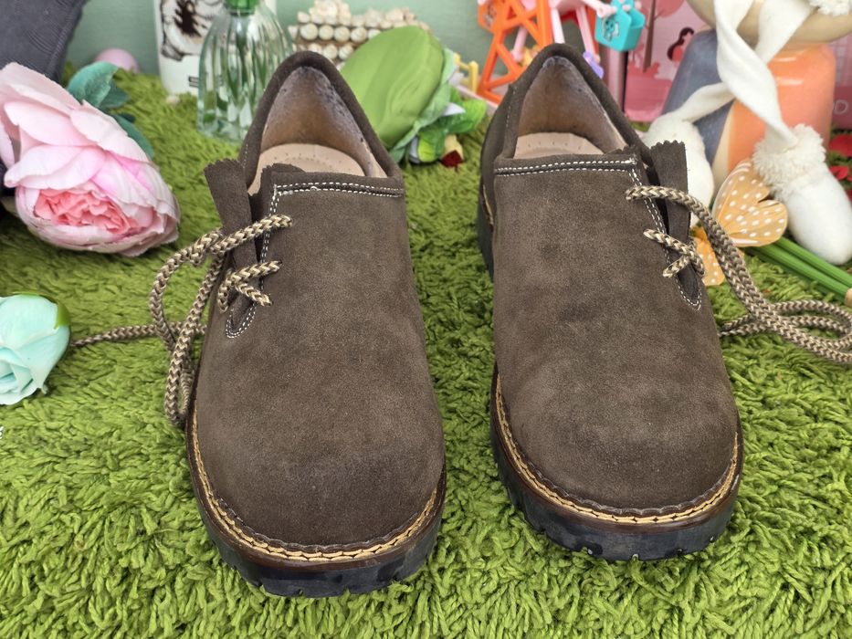 Мъжки немски обувки естествен велур N42