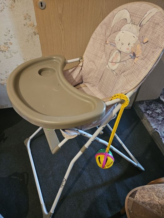 Детски стол за хранене