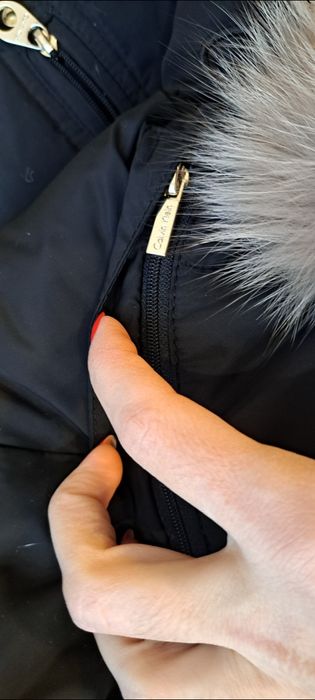 Calvin Klein яке с гъши пух и естествен косъм на качулката