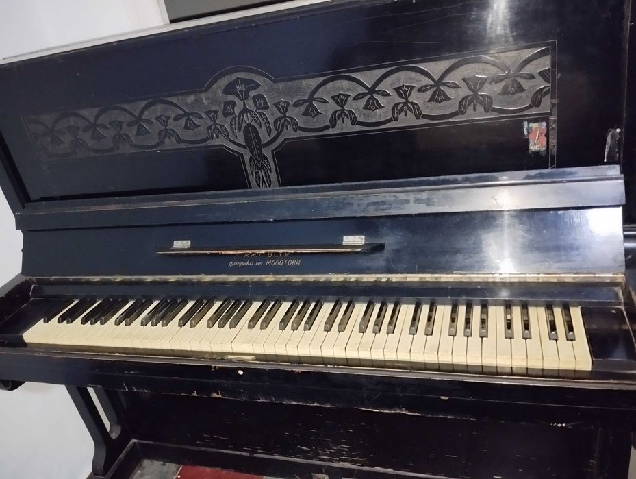 Пианино Беларусь БССР Молотово.