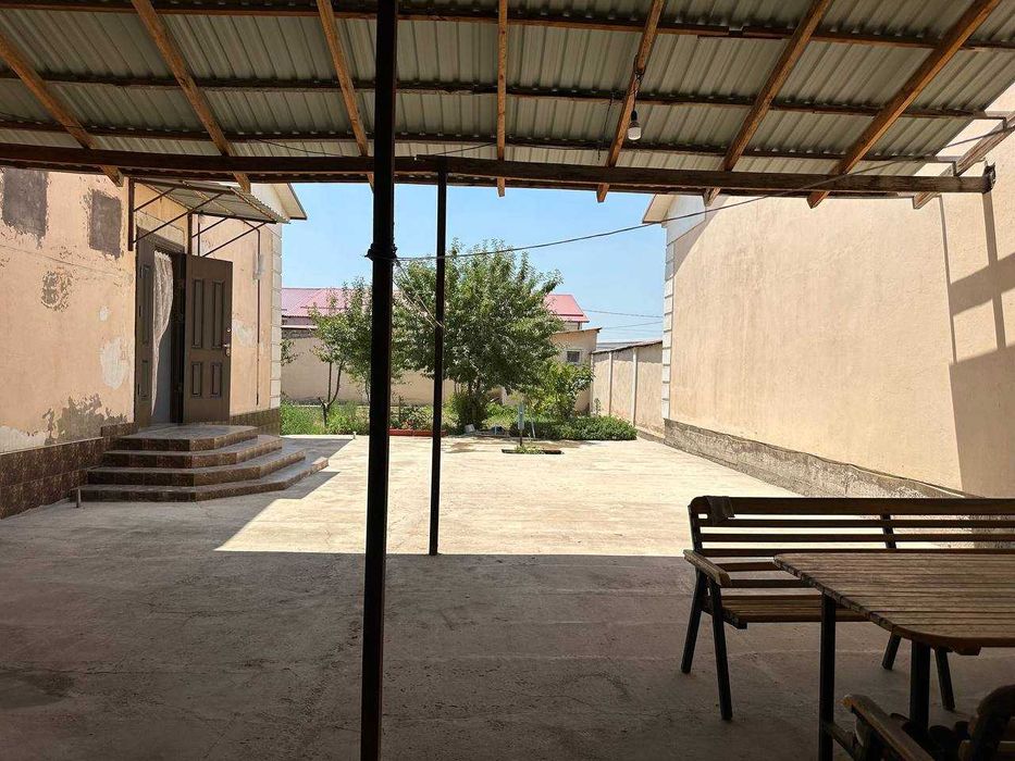 Бектемир туманида ҳовли 6 сотих (риелторлар безовта қилмасин)