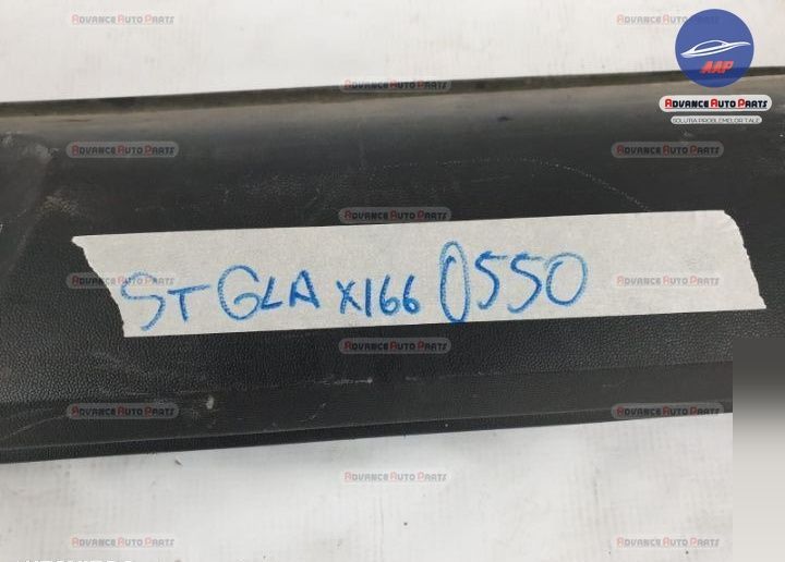 Mercedes-Benz ГЛА-Клас / Mercedes-Benz GLA-Class Оригинален ляв праг в