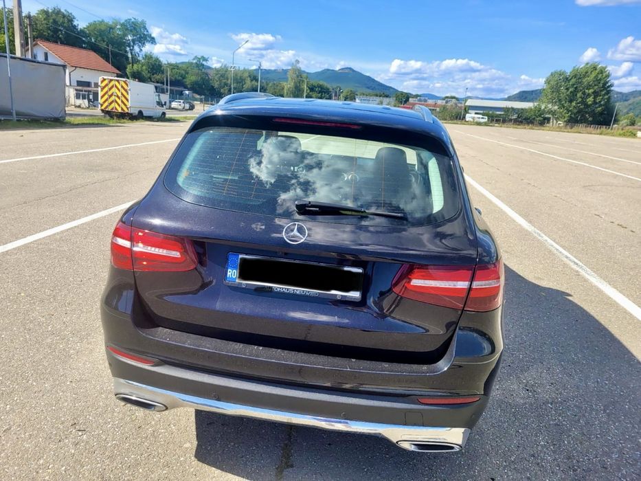 Mercedes-Benz GLC 250 d 4MATIC • 2017 • 204 CP • 9G-TRONIC