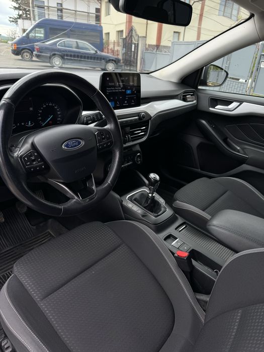 FORD Focus 2019 — imagine 3