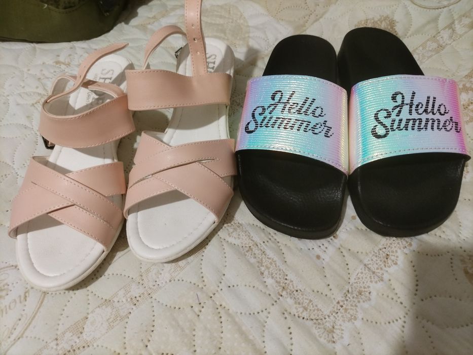 Сандали и нови чехли