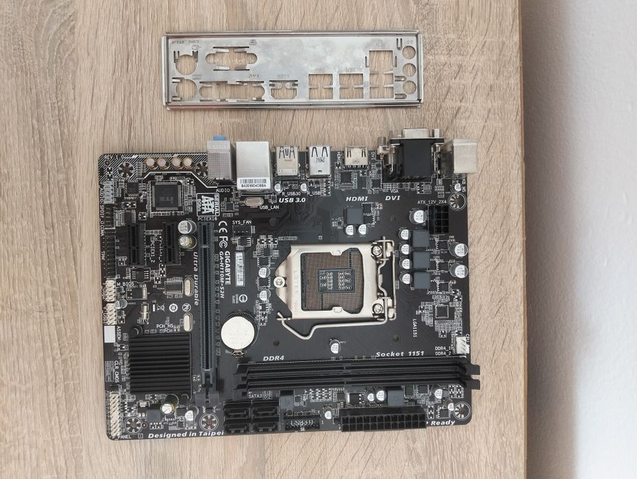 Gigabyte GA-H110M-S2H
