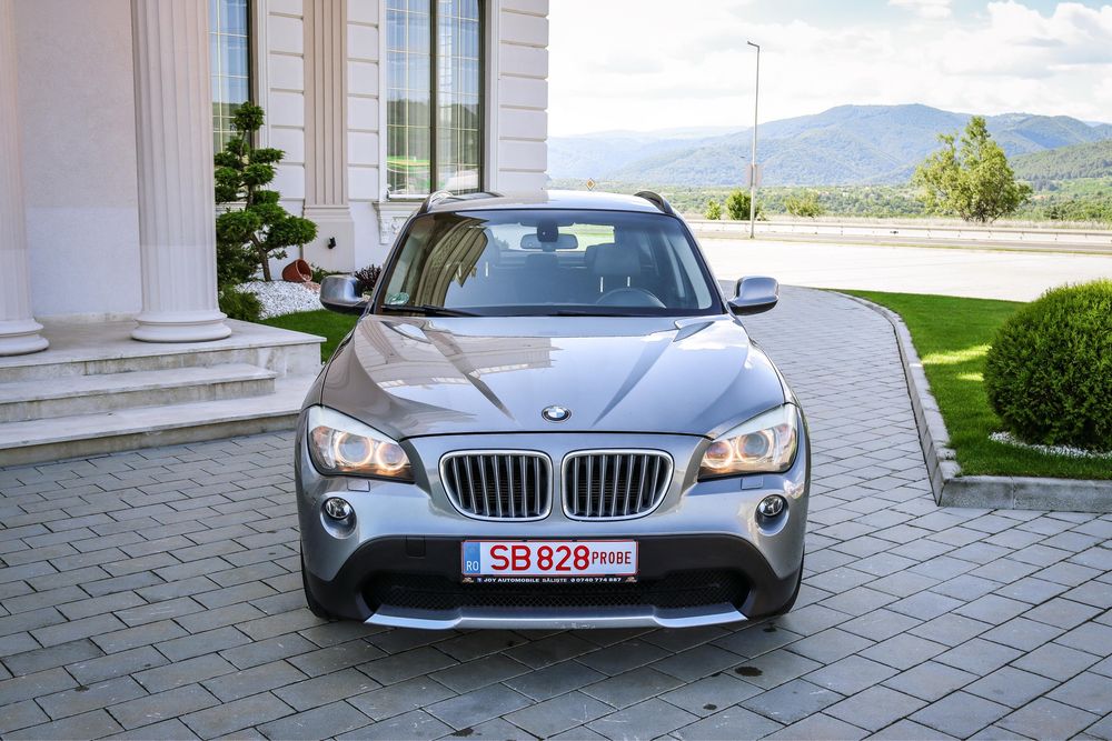 BMW X1 2011 — imagine 2