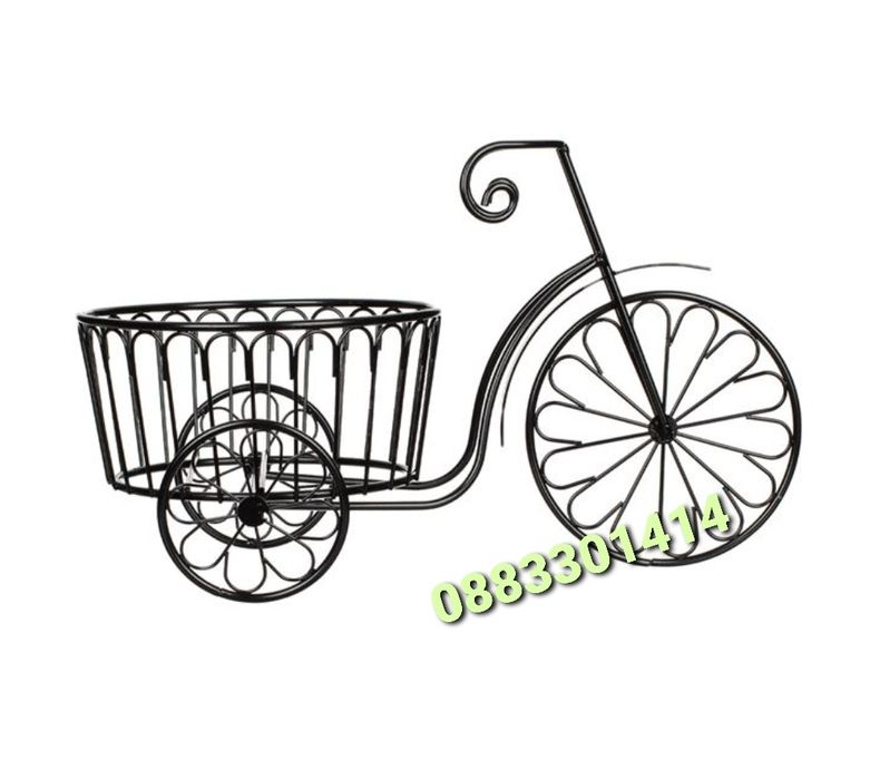 Декоративно градинско колело саксия, Цветарник