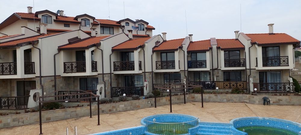 Продава се Къща в к.к. Слънчев бряг - 116 кв.м за 949 €/кв.м - Снимка #3