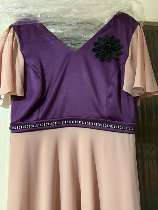 Rochie perfecta pentru evenimente