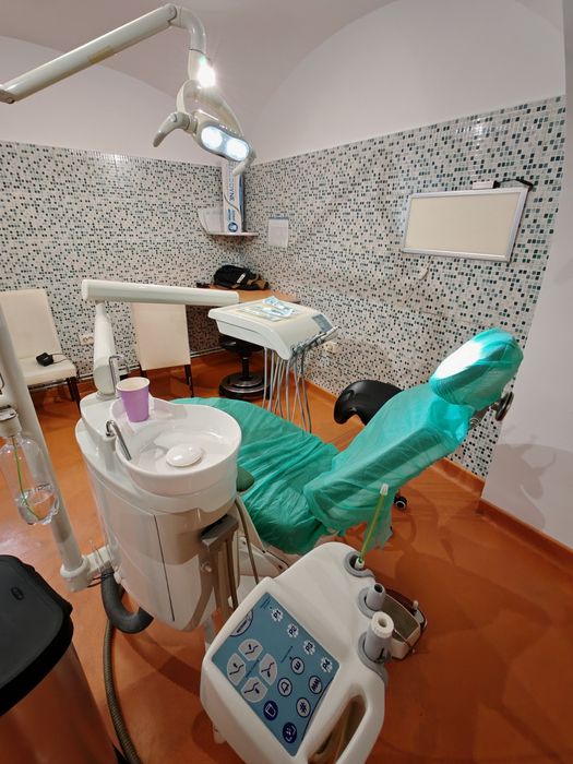 Unit dentar (scaun stomatologic)