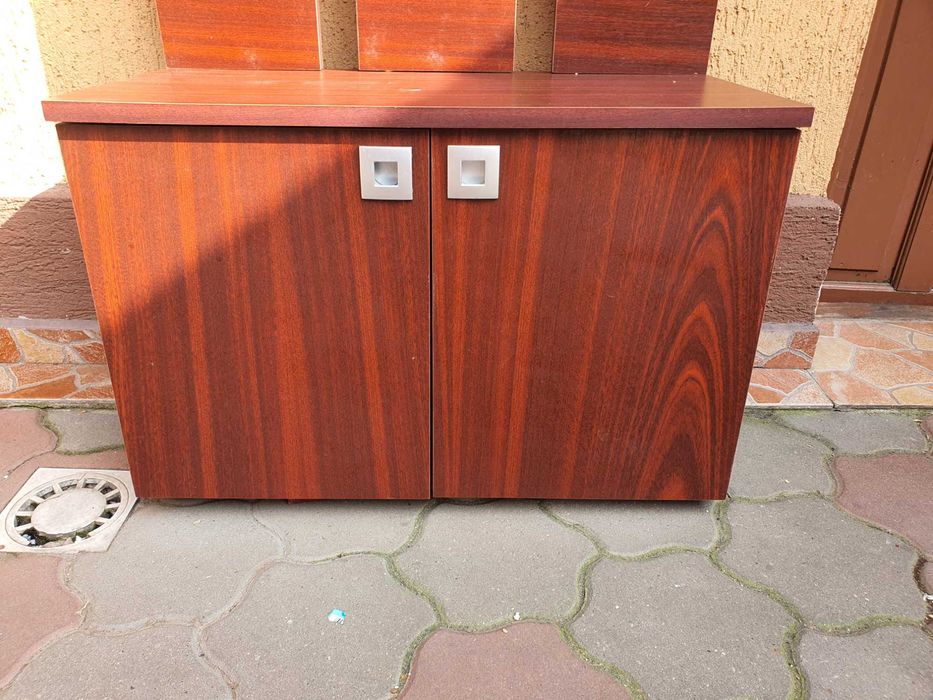 Pantofar cu cuier mahon