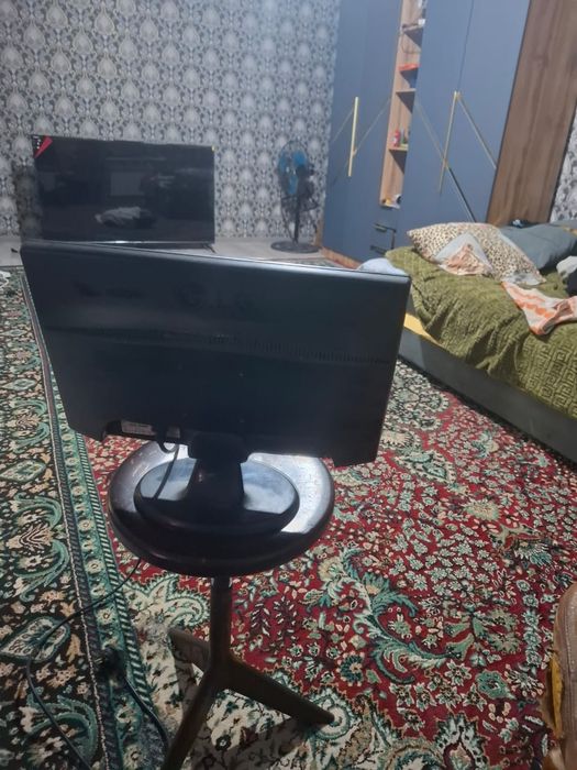 Монитор для компьютера