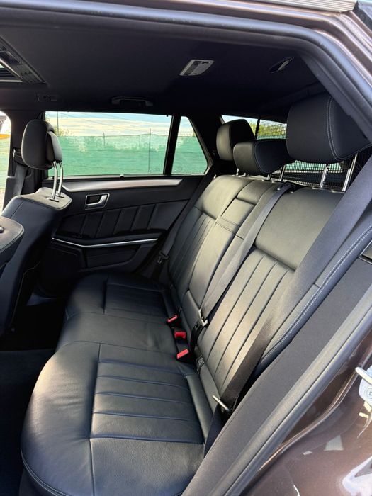 2014 Mercedes-Benz E300 BlueTec Hybrid (Break)