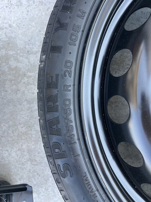 Патерица Резервна гума Audi VW 20 цола