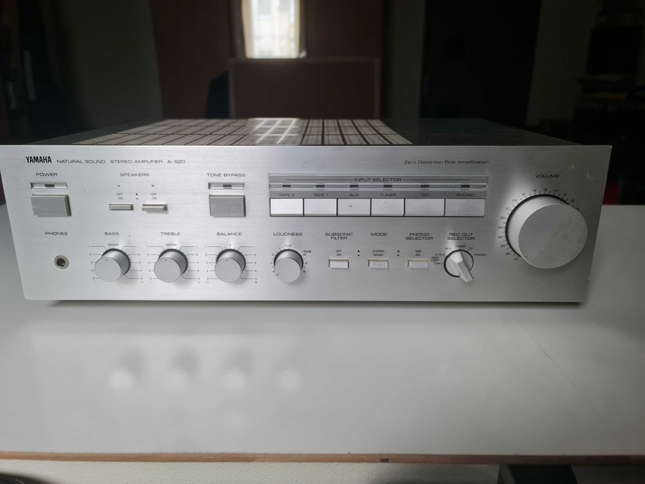 Amplificator vintage Yamaha A-520