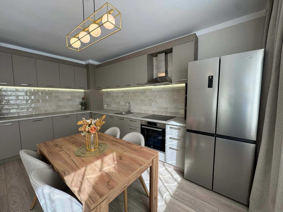 Продава се Двустаен апартамент в Велико Търново, Център - 78 кв.м за 967 €/кв.м - Снимка #2