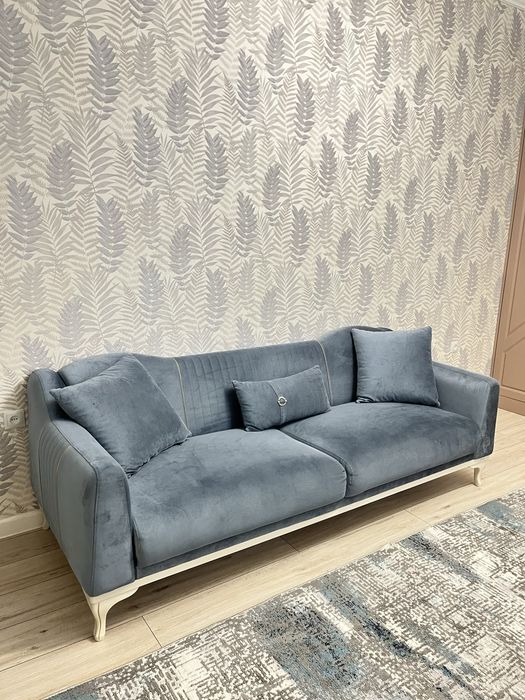 Продаётся диван в отличном состоянии