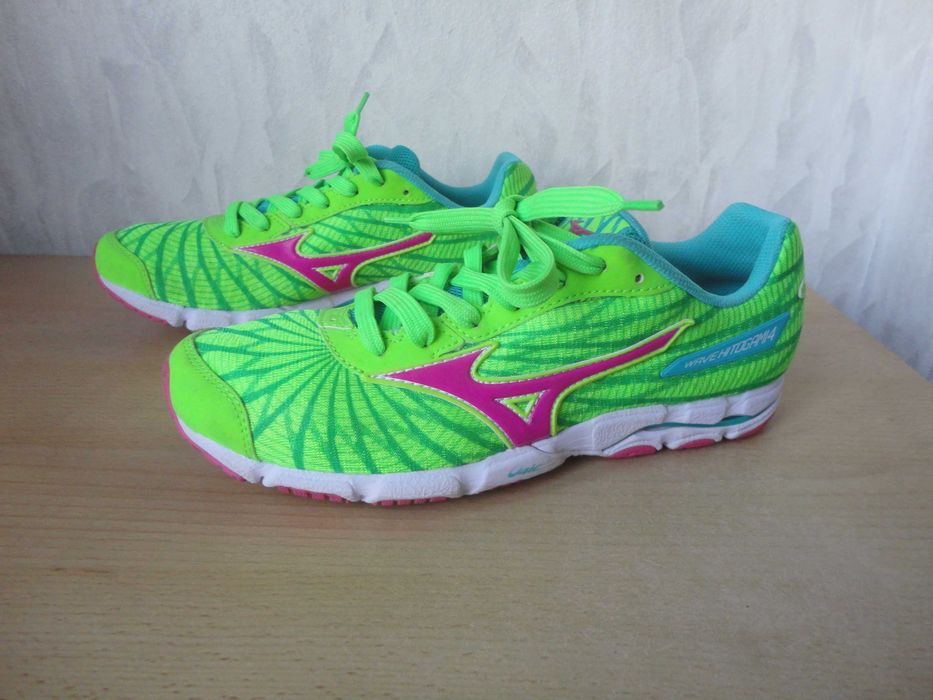 N39 Mizuno/дамски маратонки