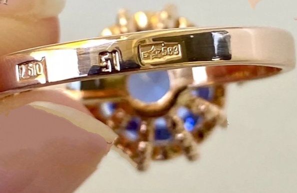 СССР, Ювелирный гарнитур советского периода.