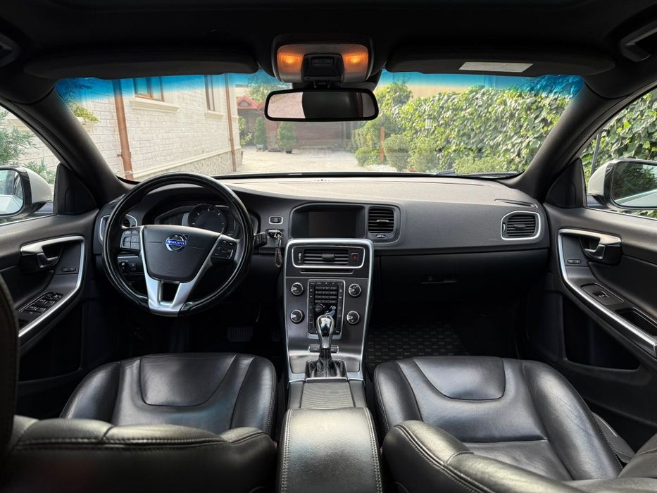 Volvo V60 Plug in Hibrid 2014