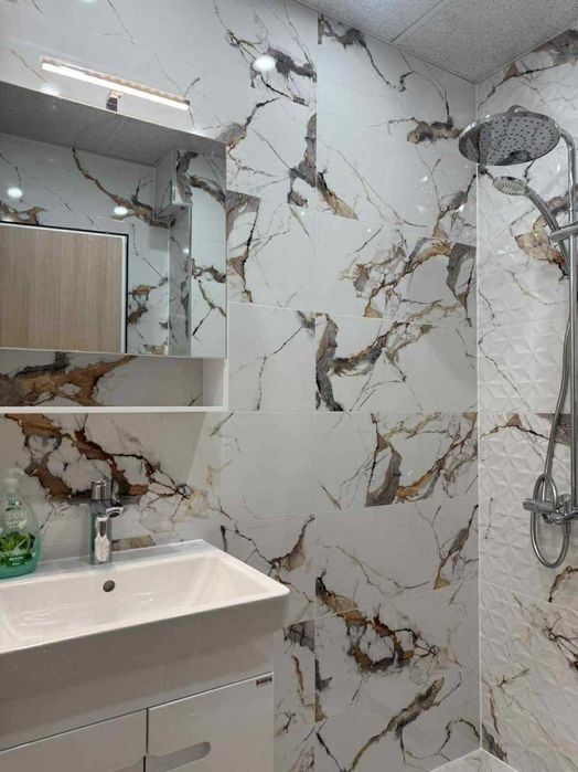 Дава се под наем Тристаен апартамент в Пловдив, Коматевски възел - 100 кв.м за 648.21 € - Снимка #11