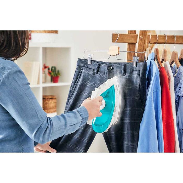 Безкабелна Ютия Tefal Freemove Air Ударна Пара 115 Г/мин 2400.0 W