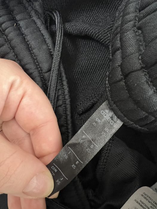 Pantaloni adidas