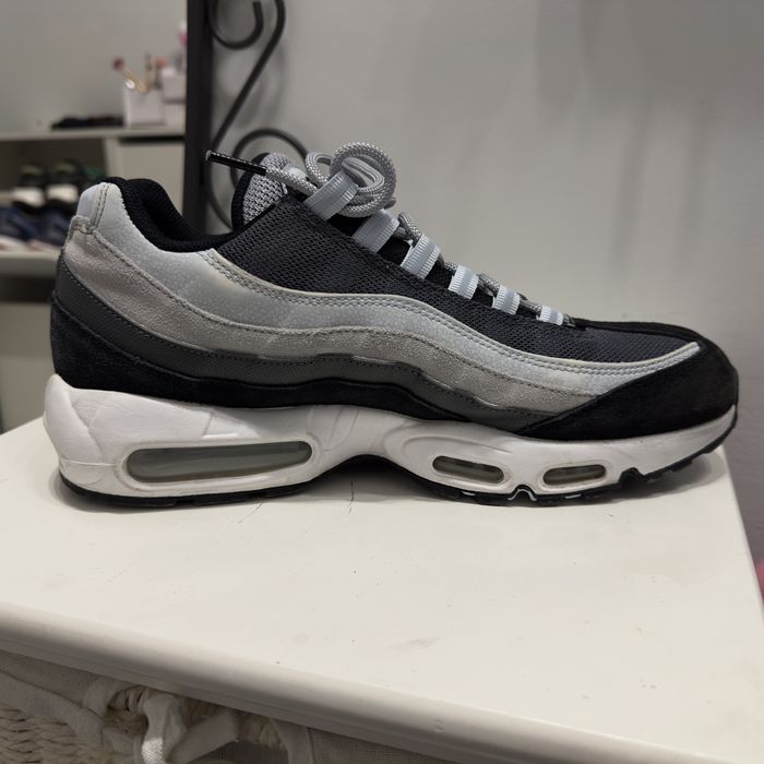 Nike air max Wolf grey