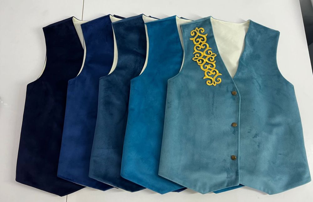 Национальные жилетки