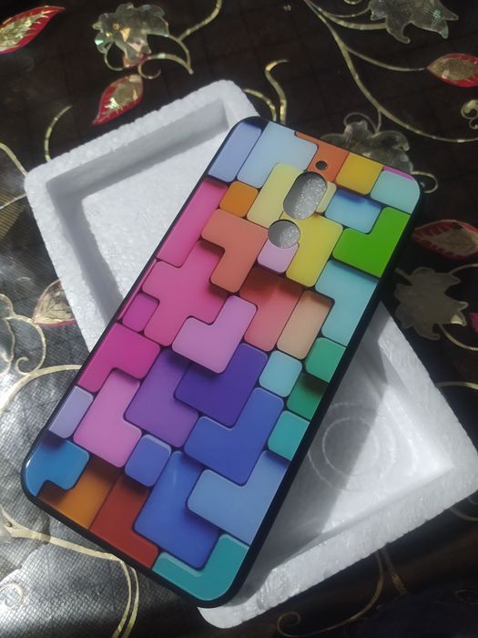 Чехол от Xiaomi Redmi 8