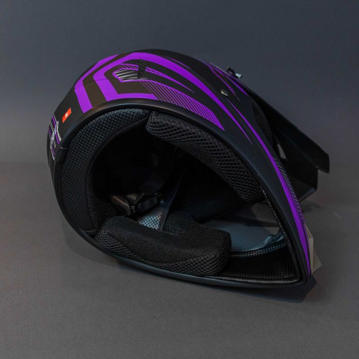 Каска с очила за ел. тротинетка , велосипед , мотокрос