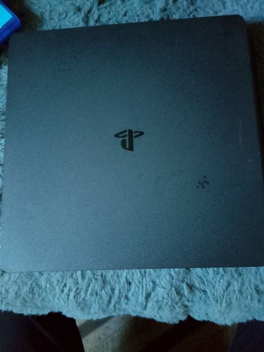 Ps4 с дисками и играми